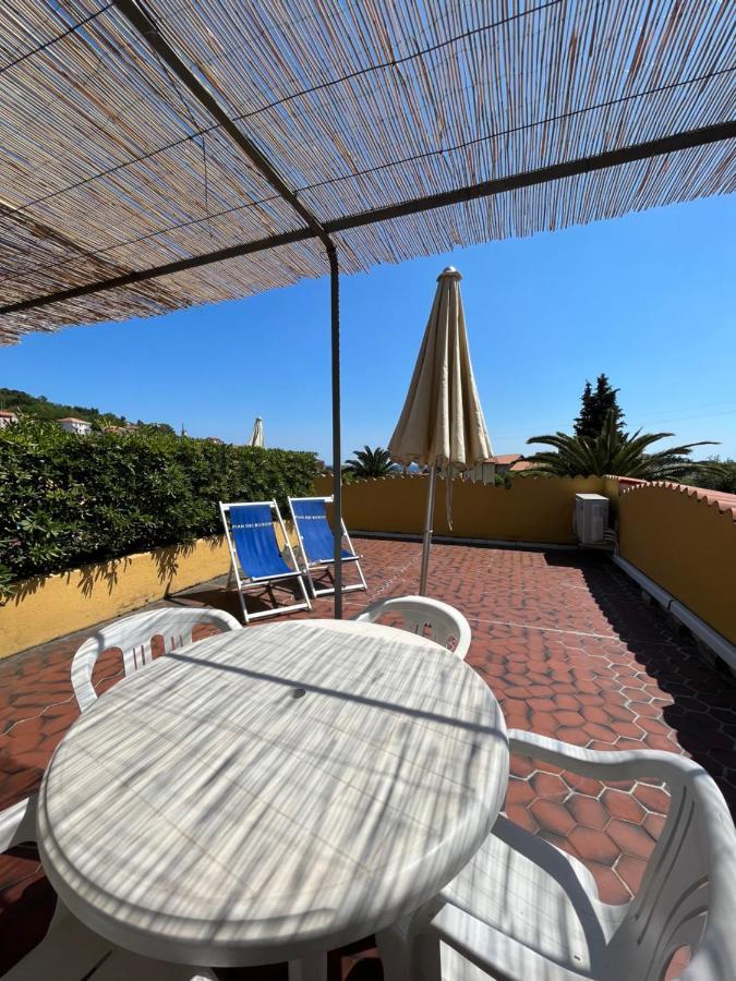 פייטרה ליגורה Residence Pian Dei Boschi מראה חיצוני תמונה