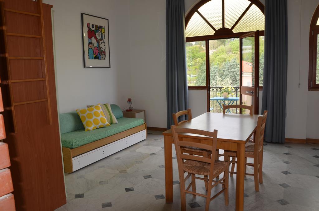 פייטרה ליגורה Residence Pian Dei Boschi מראה חיצוני תמונה